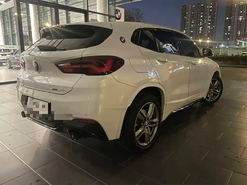 BMW X2 — фото 9