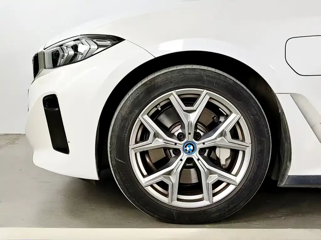 BMW i3 — фото 4