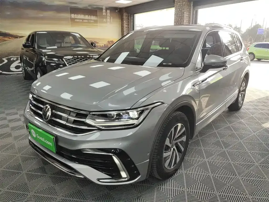 Volkswagen Tiguan L New Energy — фото 2