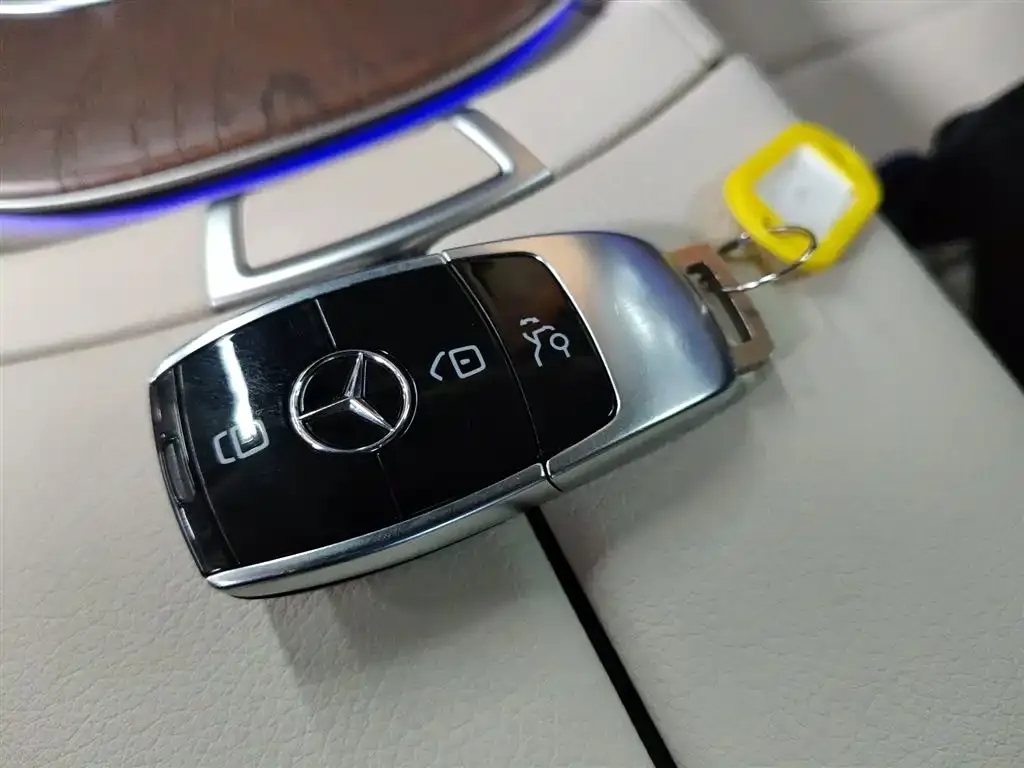 Mercedes-Benz E-Class New Energy — фото 9