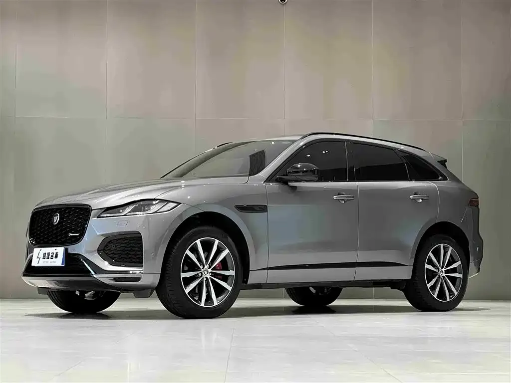Jaguar F-PACE — фото 3