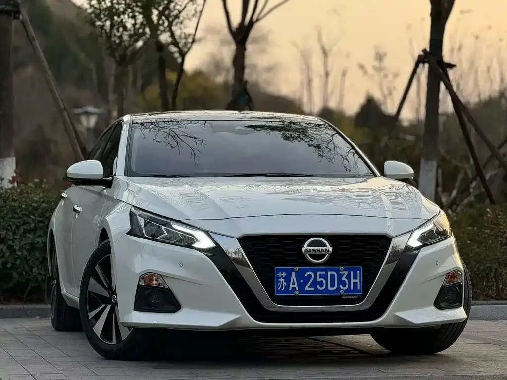 Nissan Teana — фото 3