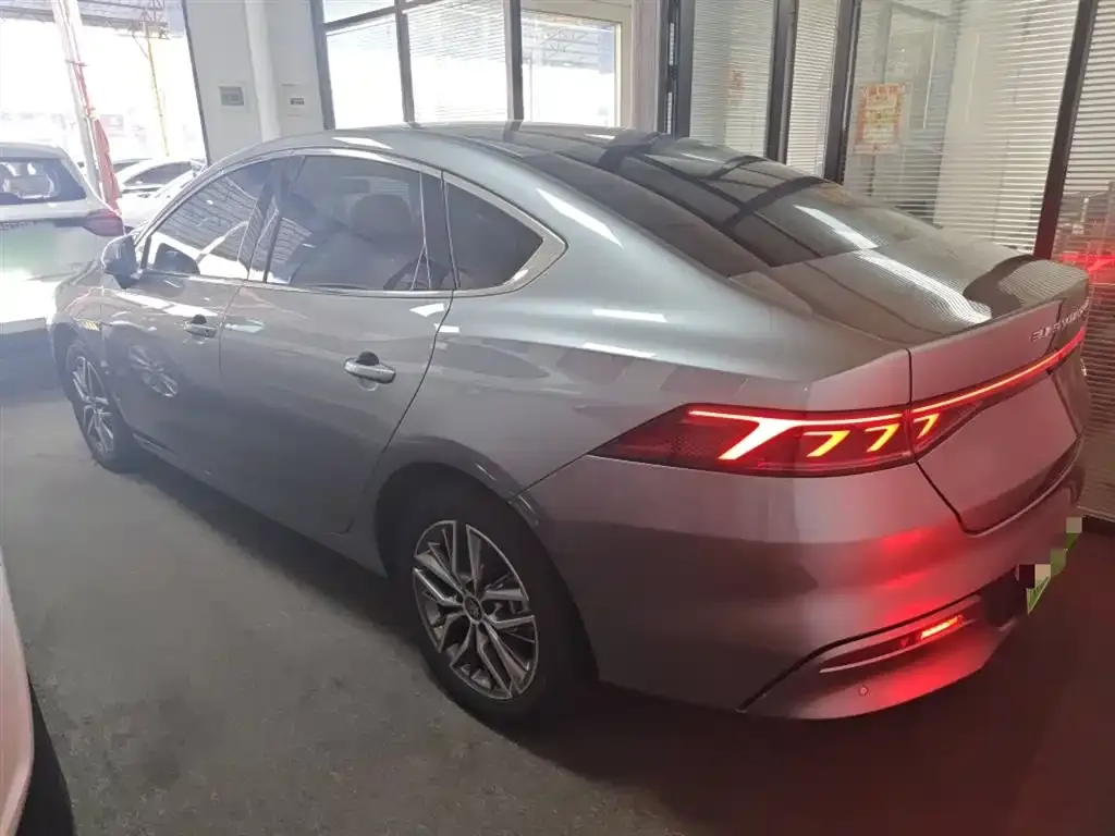 BYD Qin PLUS — фото 5