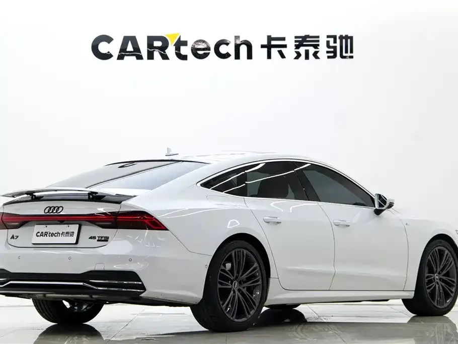 Audi A7 — фото 4