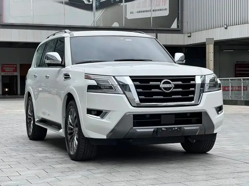 Nissan Patrol — фото 3