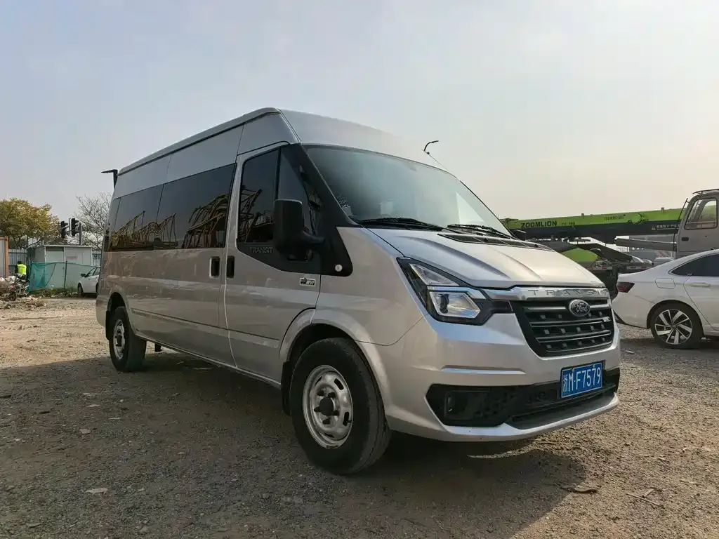 Ford Transit Custom — фото 3