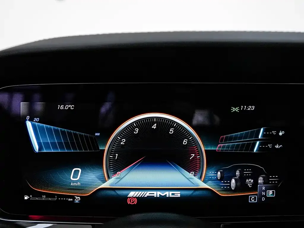Mercedes-Benz AMG GT — фото 10