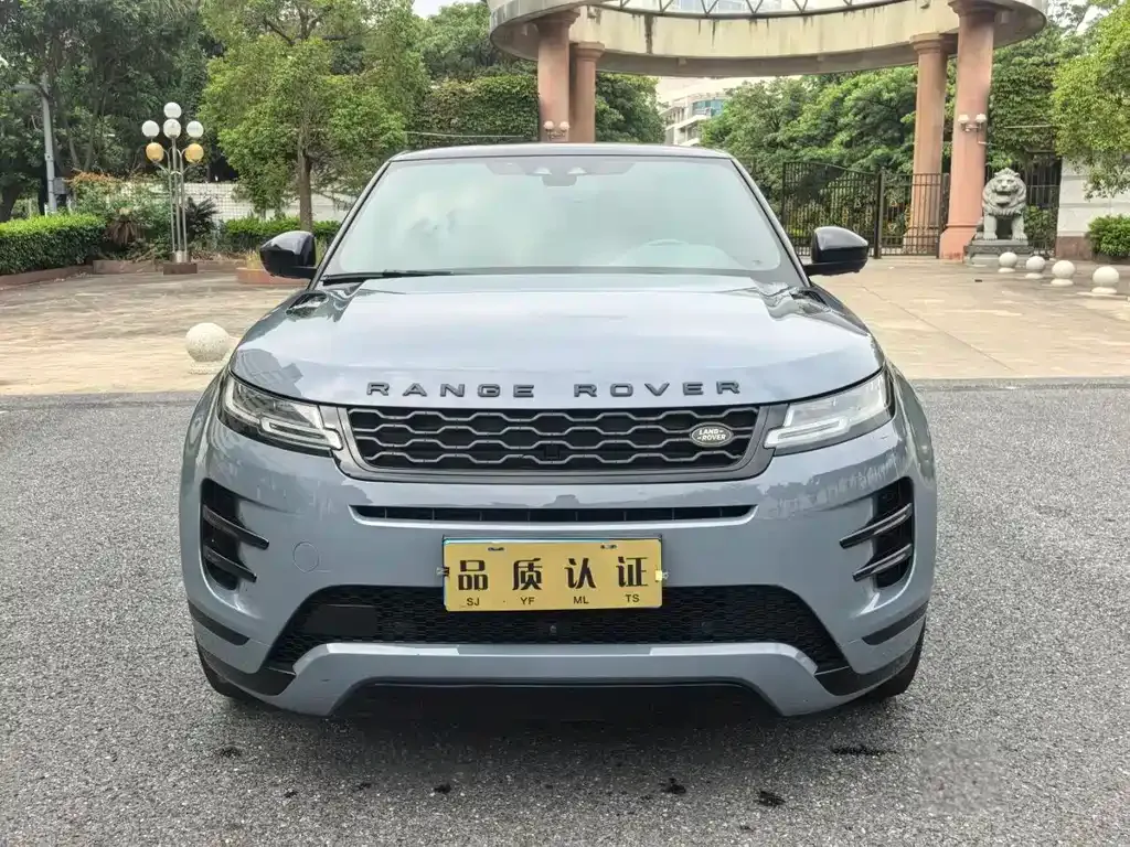 Land Rover Evoque — фото 1
