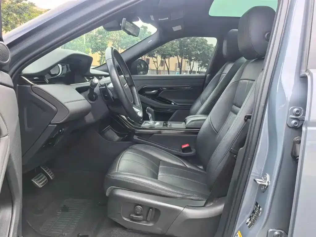 Land Rover Evoque — фото 4