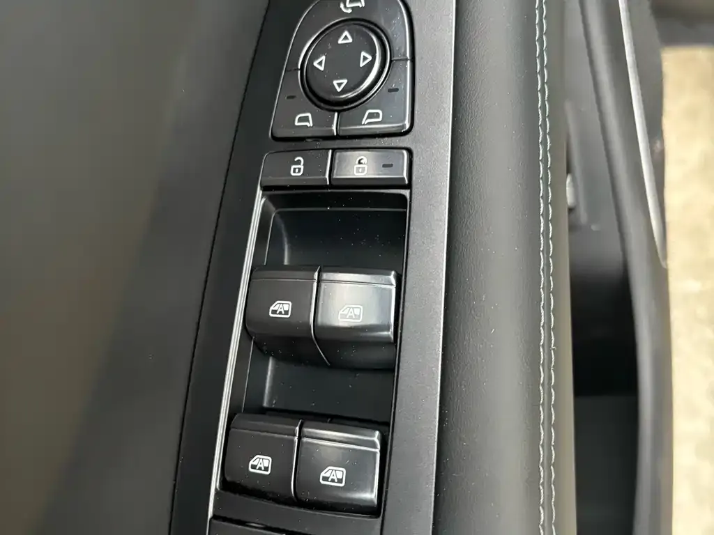 BYD Seal 07 EV — фото 10