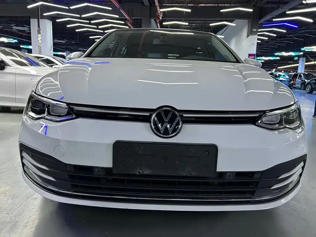 Volkswagen Golf — фото 2