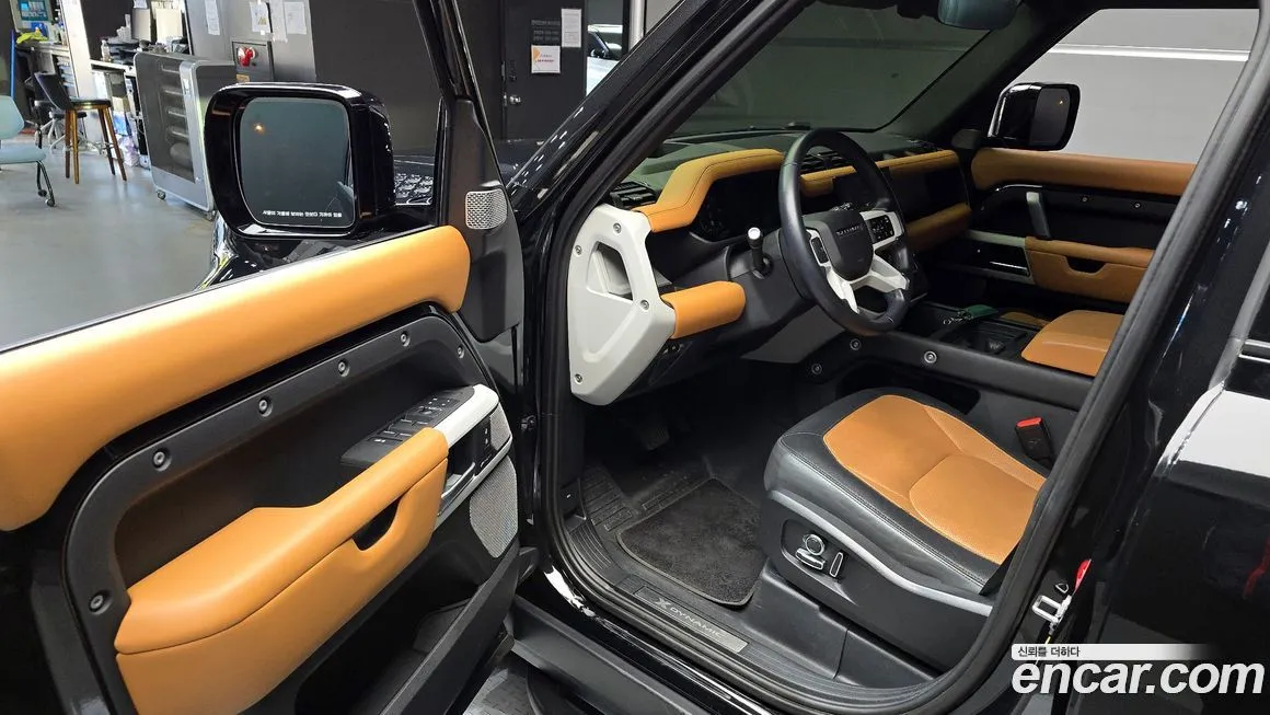 Land Rover Defender — фото 10