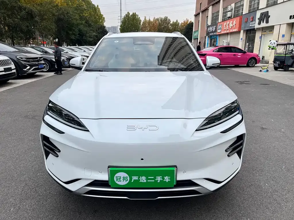 BYD PLUS New Energy — фото 2