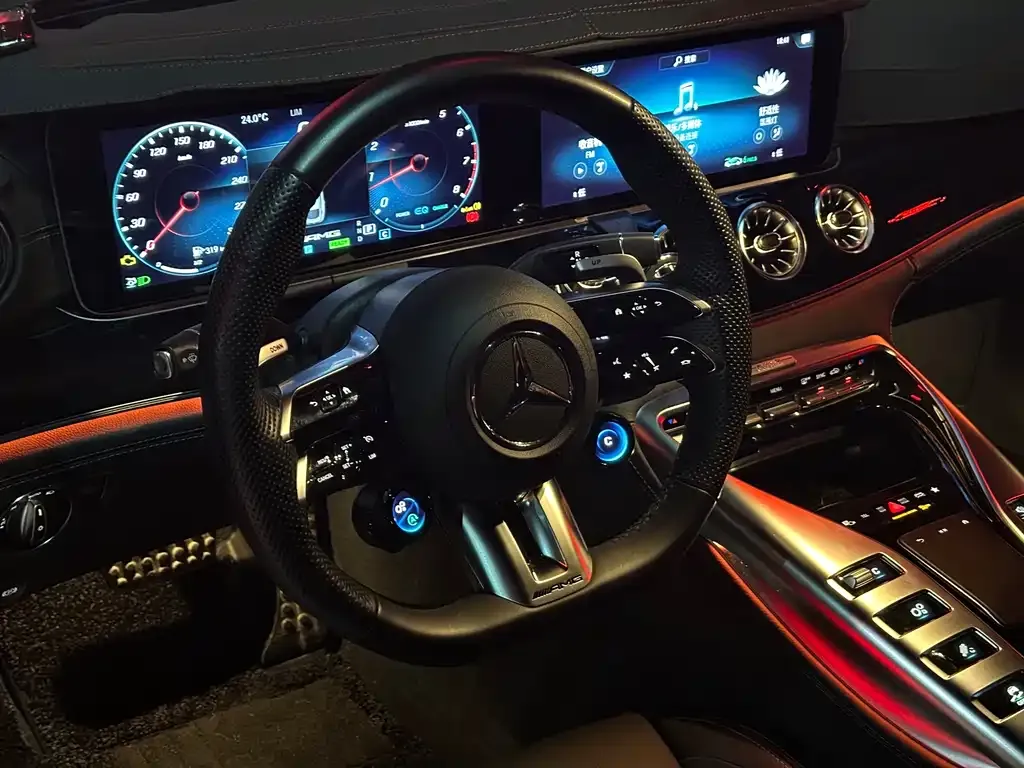 Mercedes-Benz AMG GT — фото 5