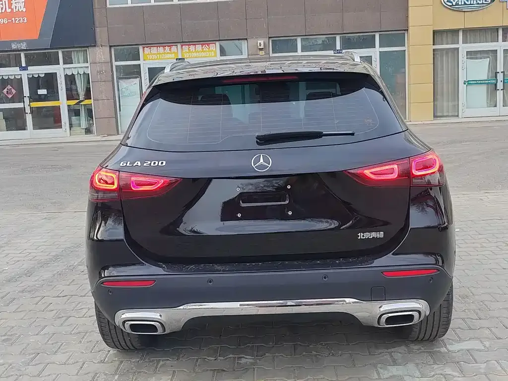 Mercedes-Benz GLA — фото 5
