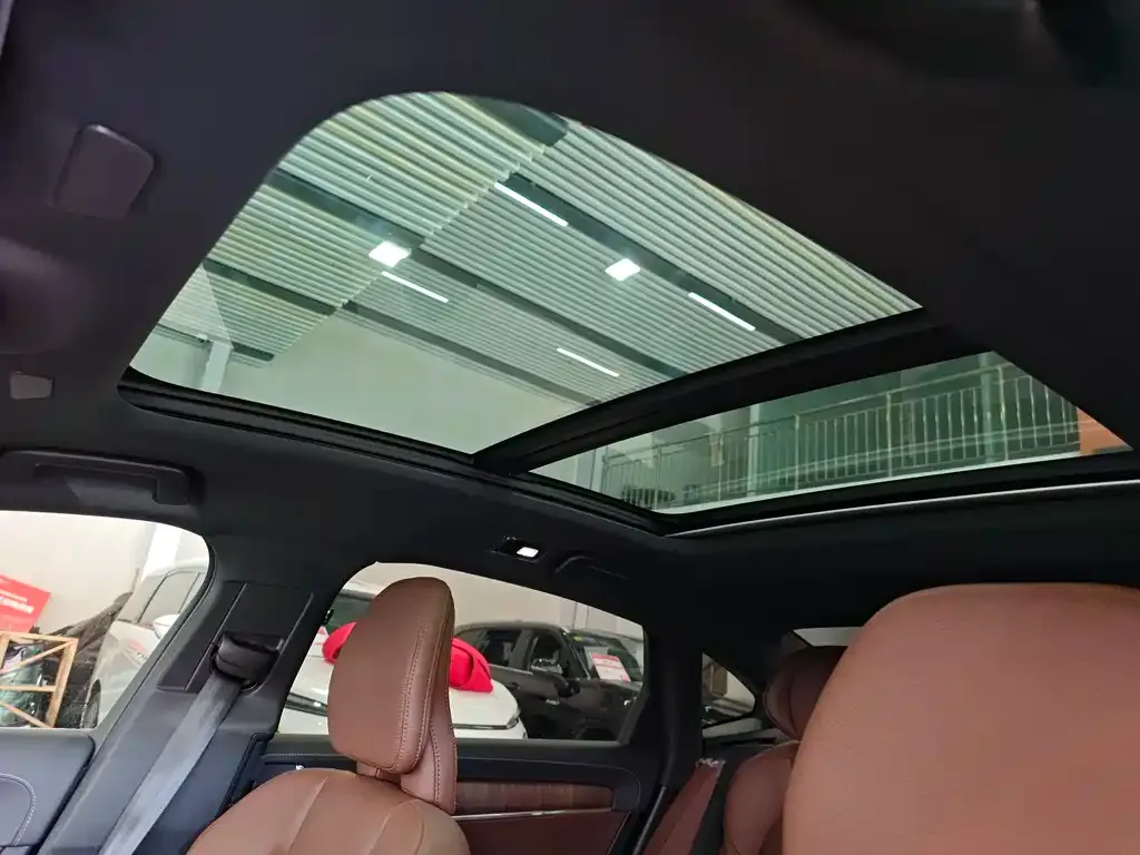 Volvo S90 — фото 10