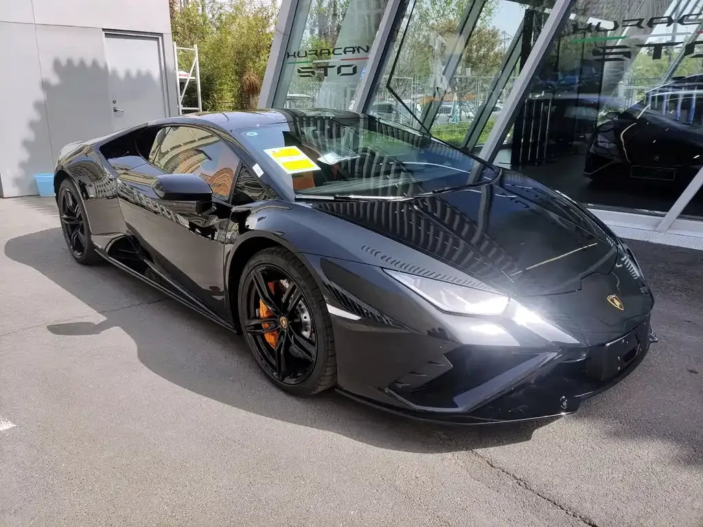 Lamborghini Huracan — фото 2