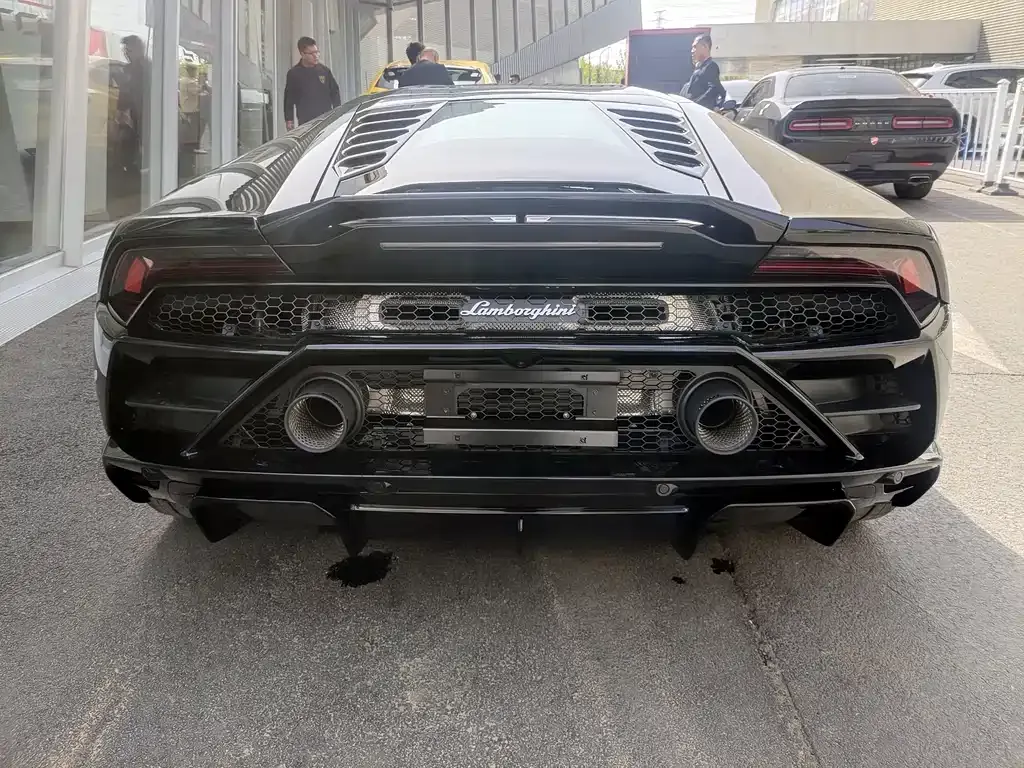 Lamborghini Huracan — фото 4