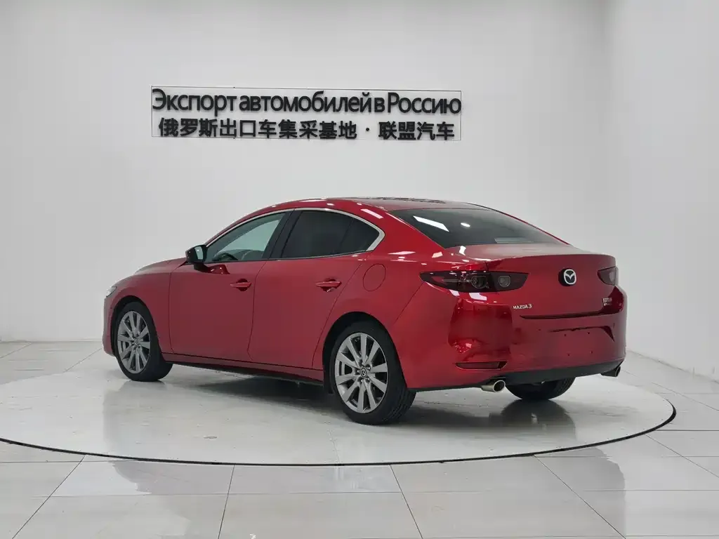 Mazda 3 Axela — фото 4