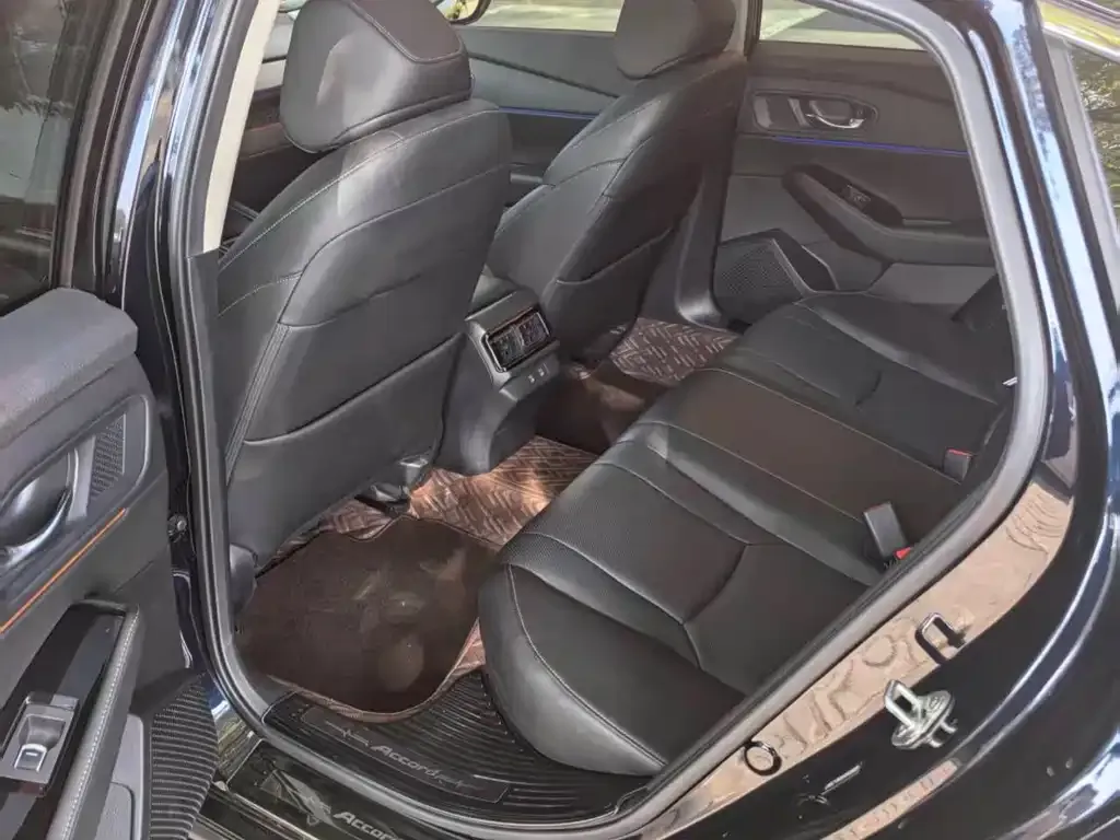 Honda Accord New Energy — фото 5