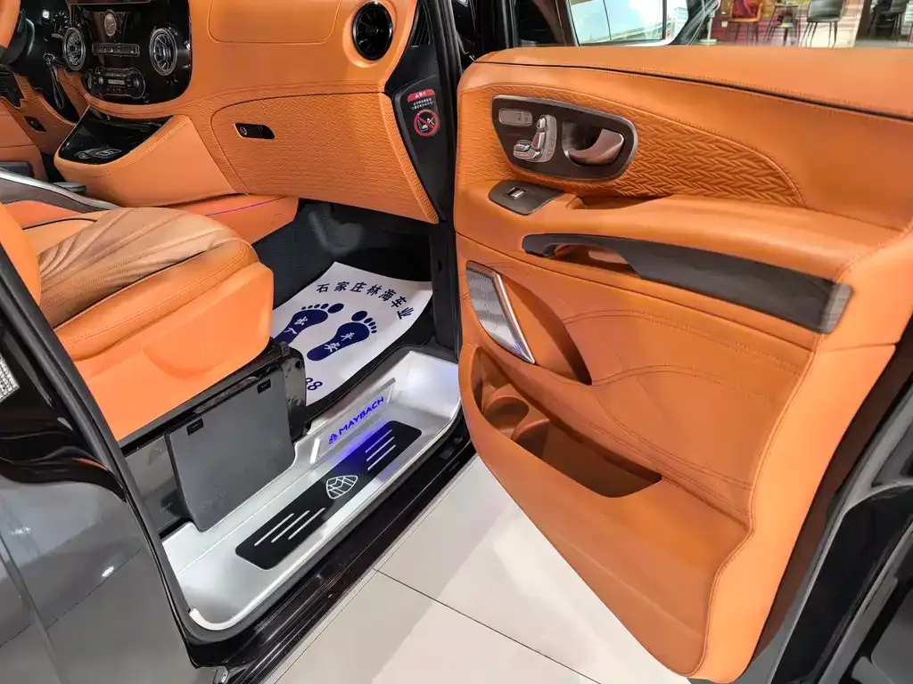 Mercedes-Benz Vito — фото 10