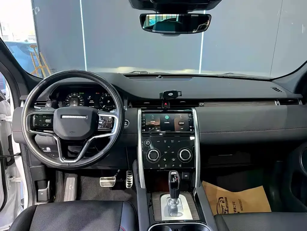 Land Rover Discovery Sport — фото 9