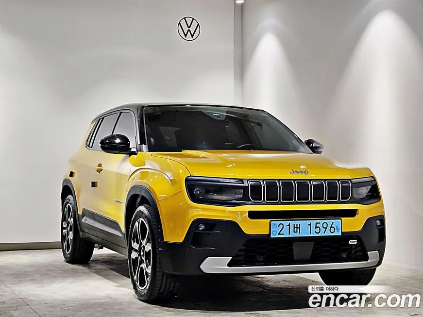 Jeep Avenger — фото 1