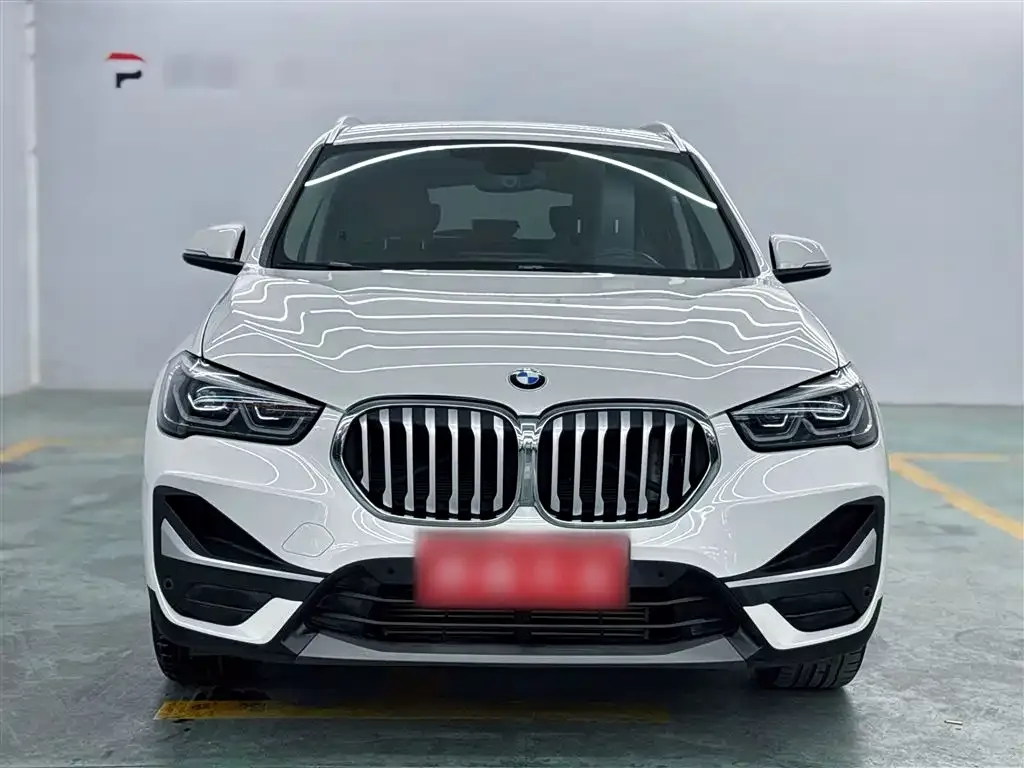 BMW X1 — фото 5