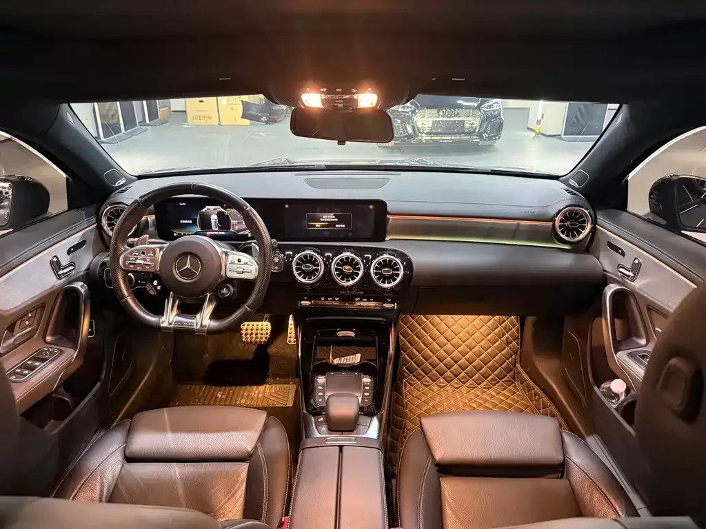 Mercedes-Benz A-Class AMG — фото 5