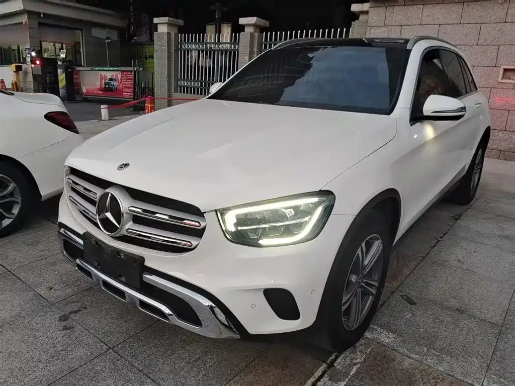 Mercedes-Benz GLC — фото 1