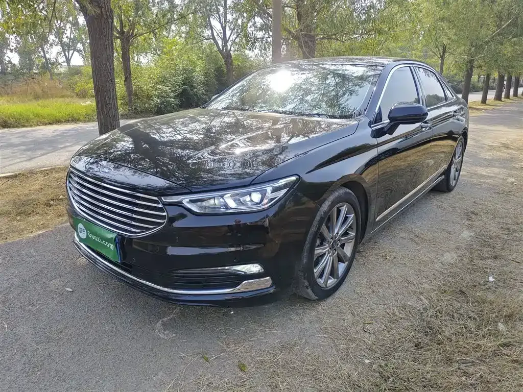 Ford Taurus — фото 1