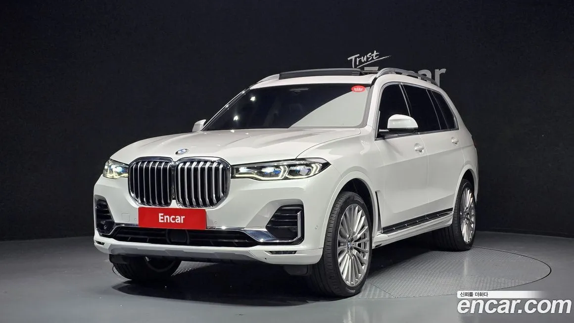 BMW X7 — фото 1