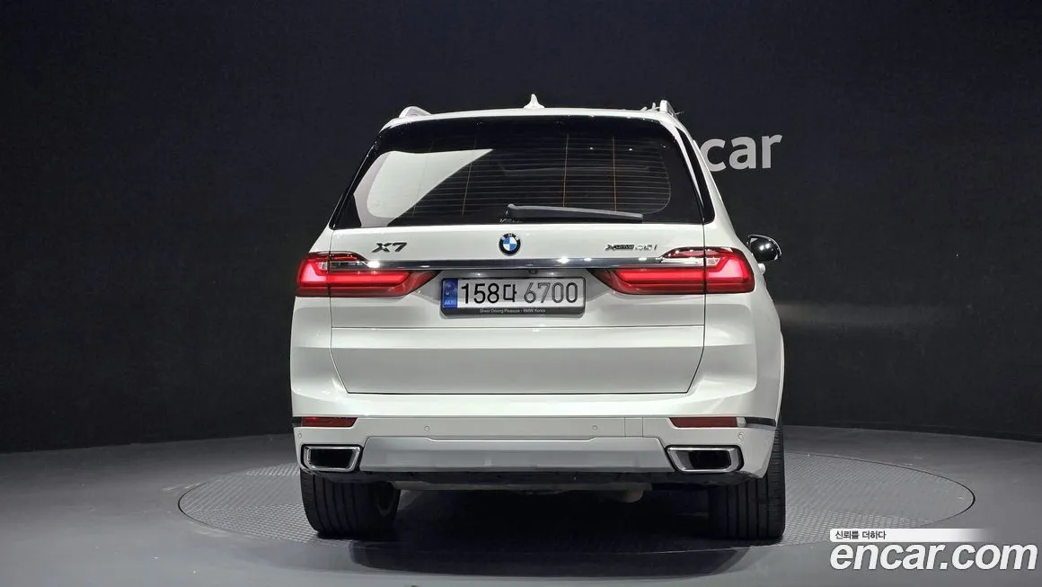 BMW X7 — фото 4