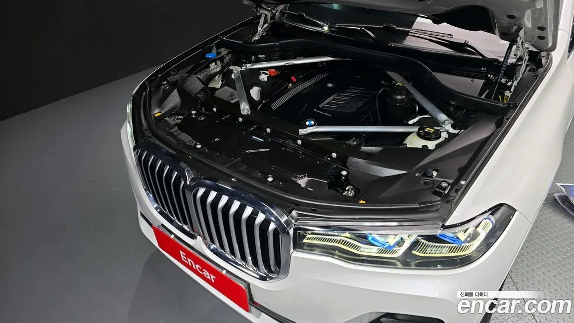 BMW X7 — фото 6