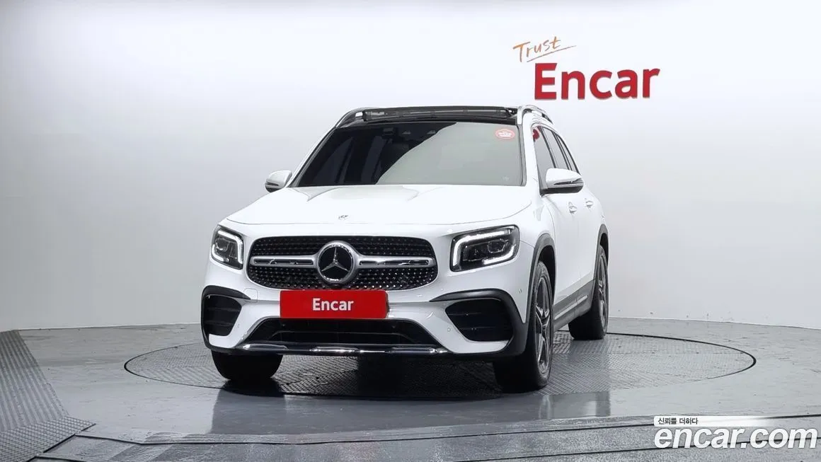 Mercedes-Benz GLB-Class — фото 3