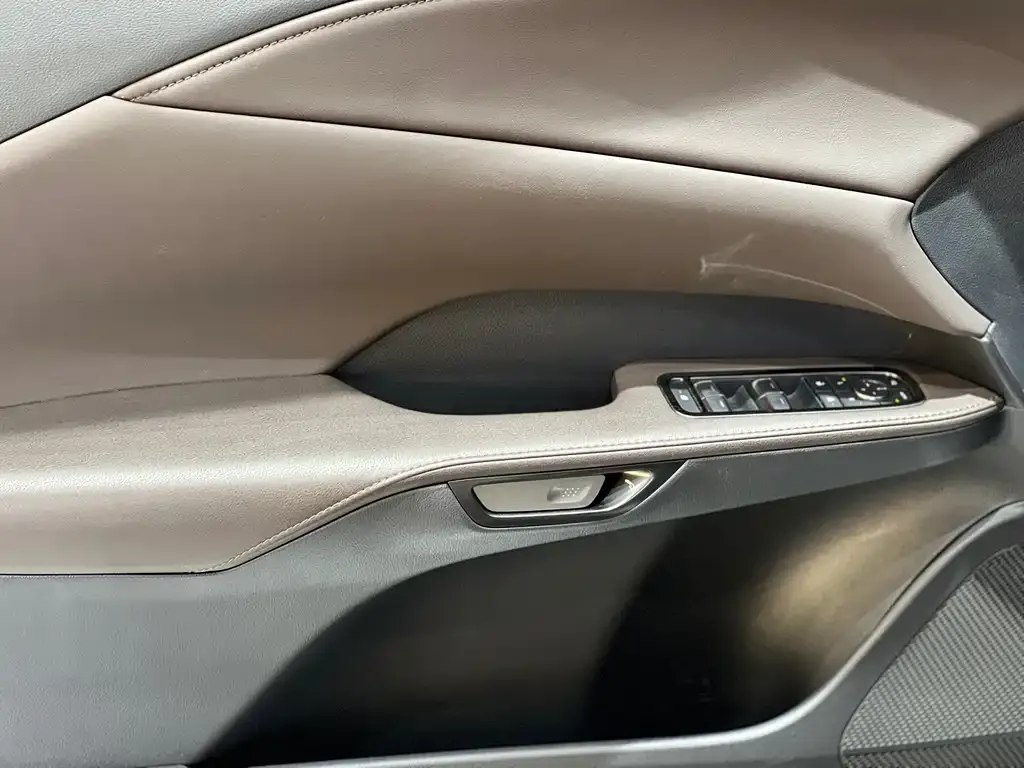 Lexus RX — фото 10