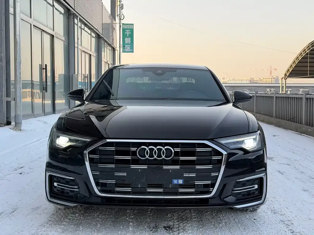 Audi A6L — фото 2