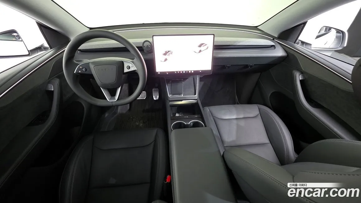 Tesla Model Y — фото 7