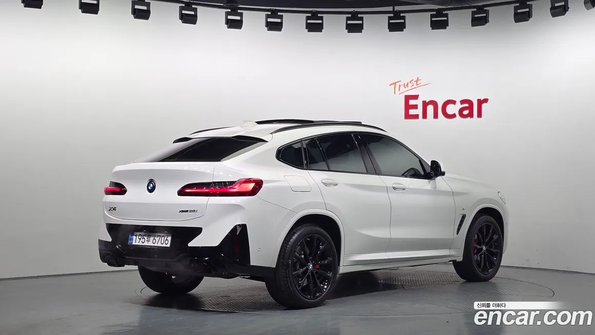 BMW X4 — фото 2