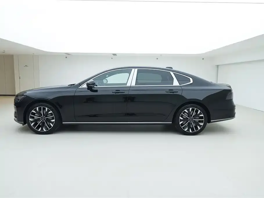 Volvo S90 — фото 4