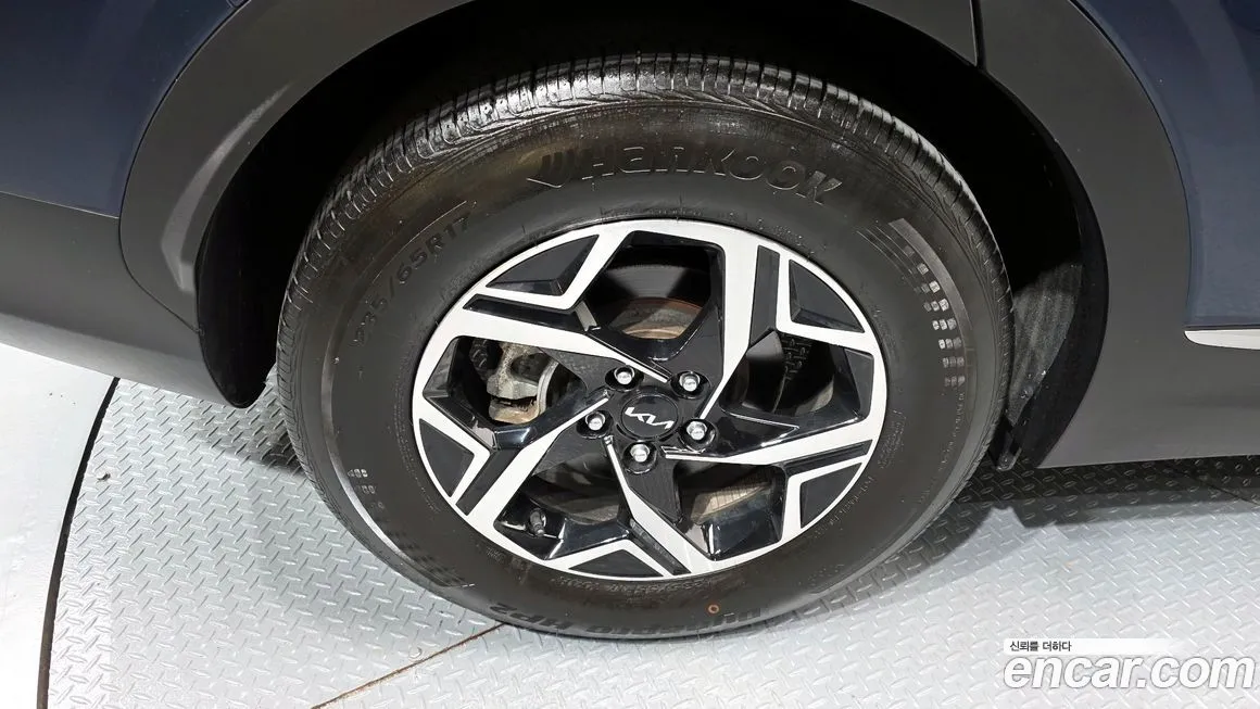Kia Sportage — фото 5