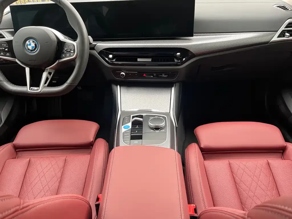 BMW i3 — фото 10