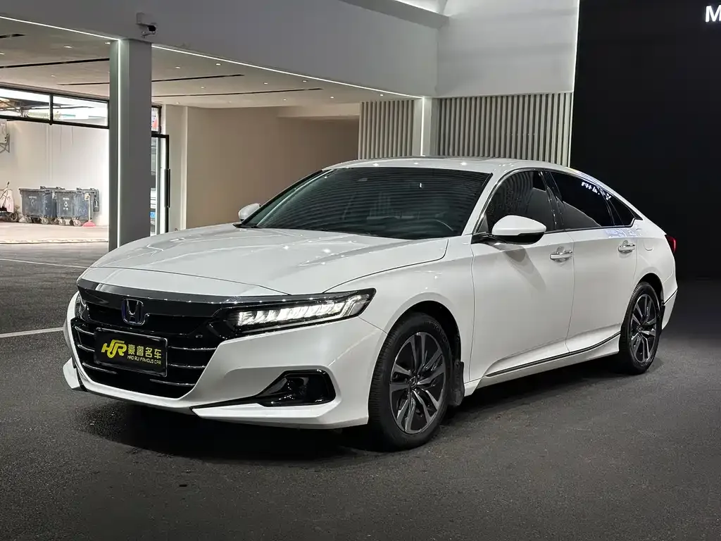 Honda Accord — фото 3