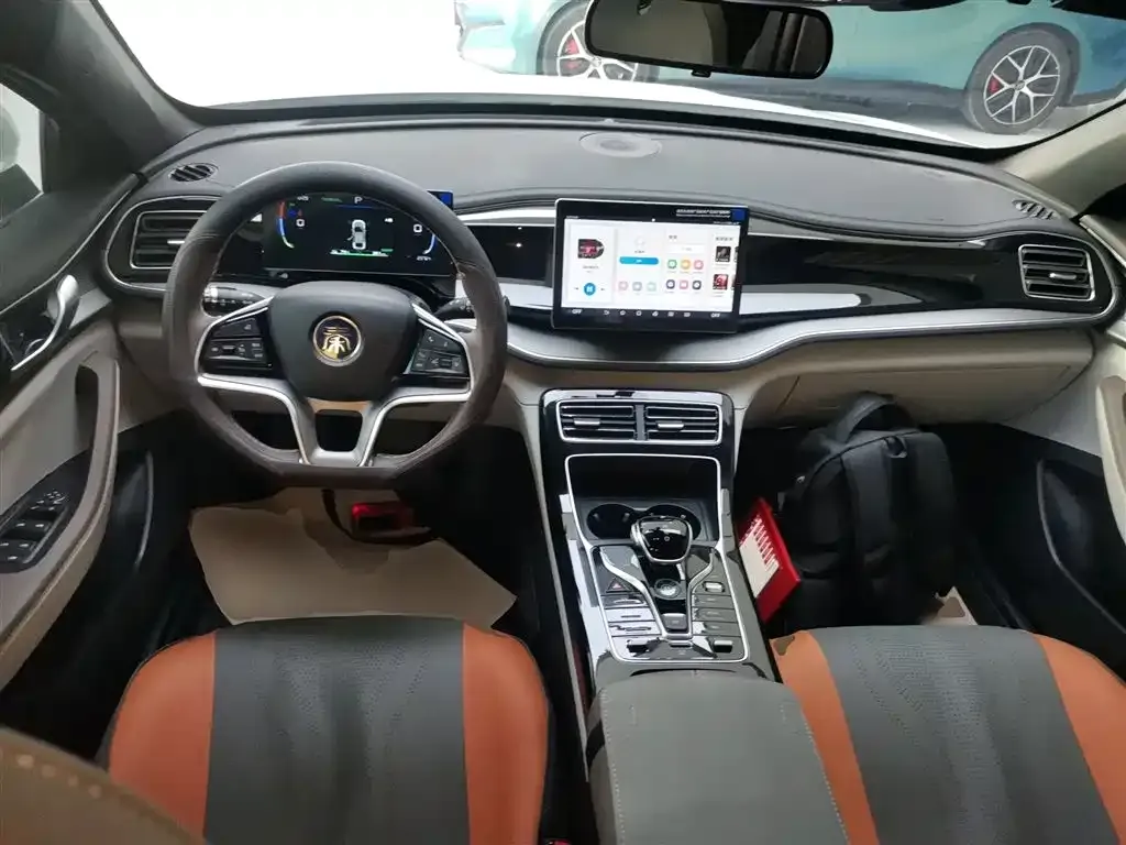 BYD Qin PLUS — фото 10