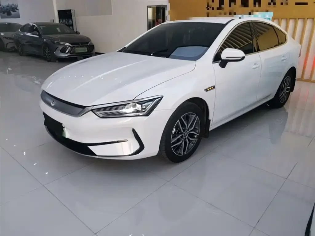BYD Qin PLUS — фото 5