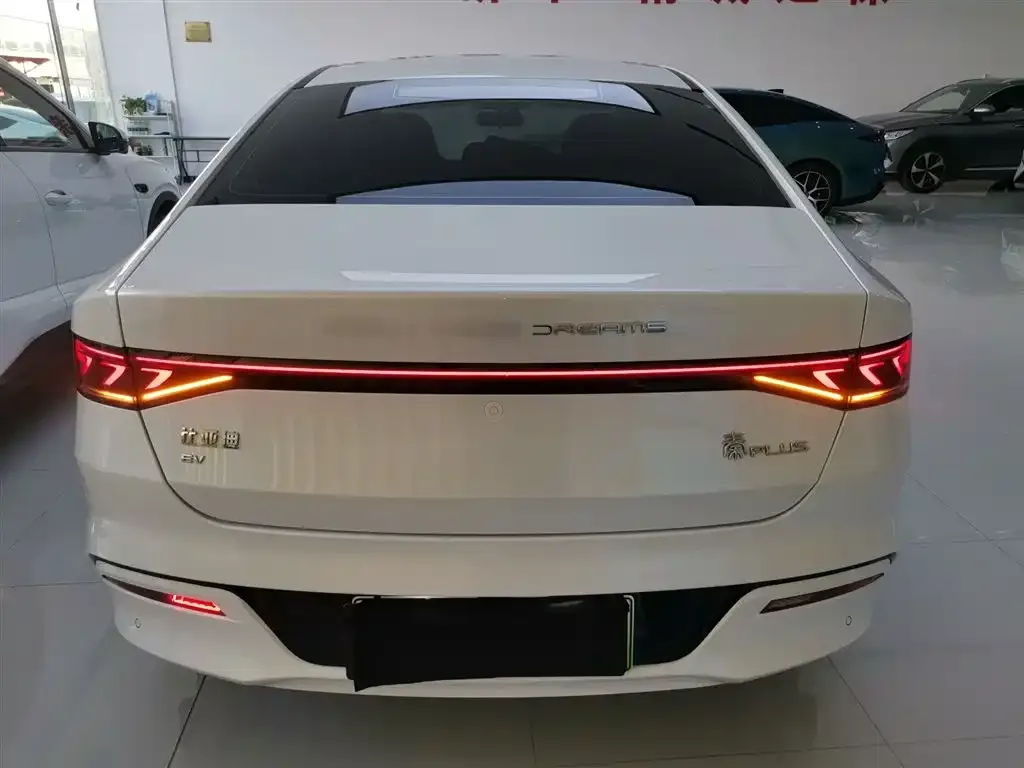 BYD Qin PLUS — фото 6