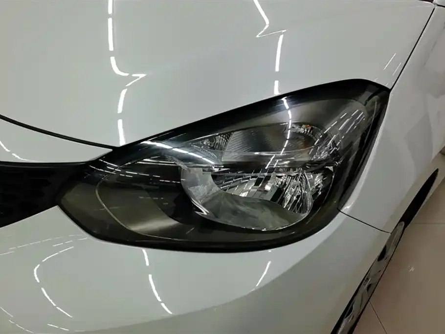 Honda Fit — фото 5