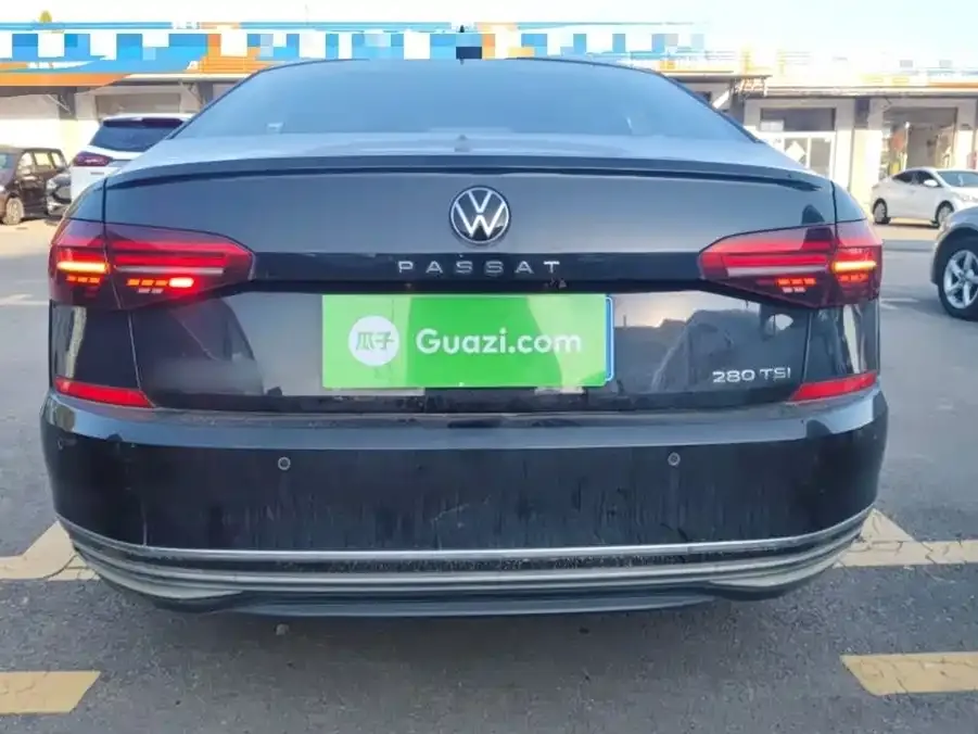 Volkswagen Passat — фото 10