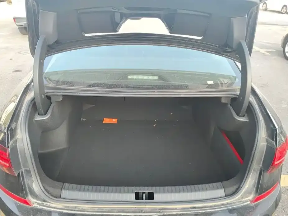 Volkswagen Passat — фото 4