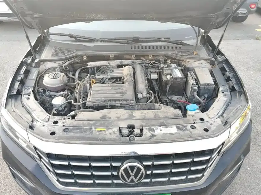 Volkswagen Passat — фото 5